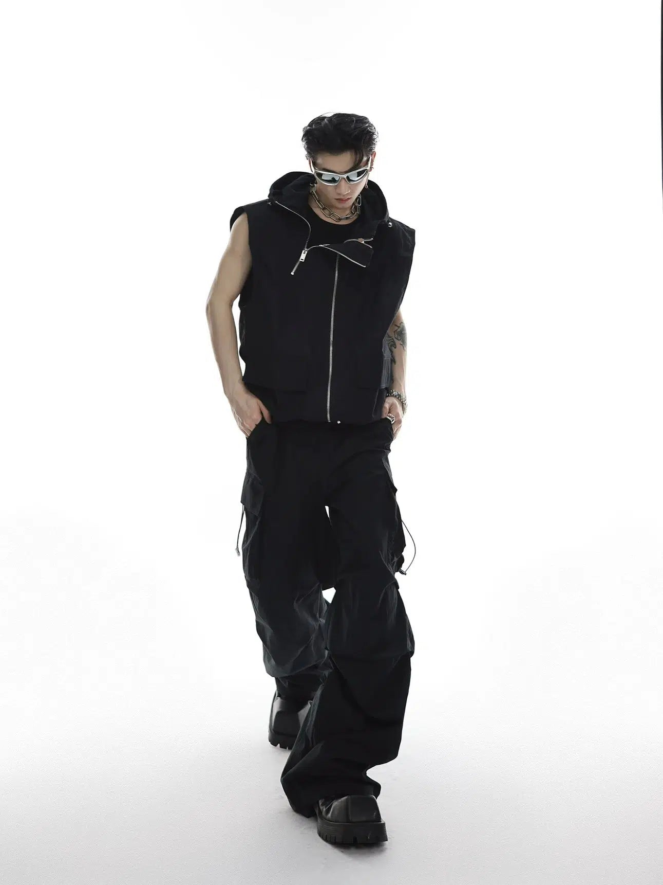 Street Charm Sleeveless Hooded Vest Jacket and Pants set